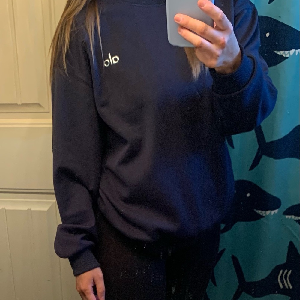 Alo yoga accolade sweatshirt